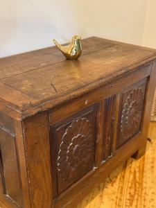 T2 chaleureux au coeur des vignes -vue place de Condrieu-long séjour possible