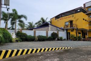 Sea Urchin Hotel near Hundred Islands