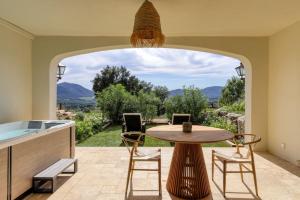 Chambre dhôtes avec jacuzzi proche Saint Tropez