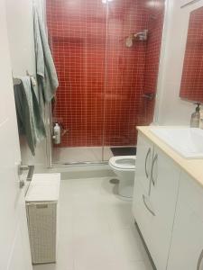 Lovely bedroom in downtown Only for girls