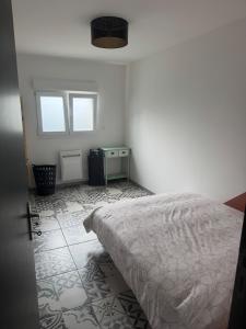 Templemars proximité Lille 4 personnes jardin