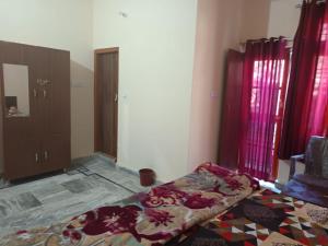 Sharma Restaurant And Hotel