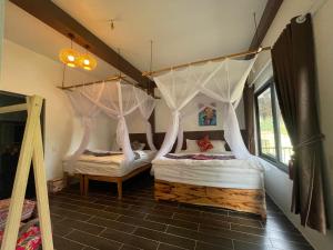 Vu Linh Palm House Homestay - Bungalow