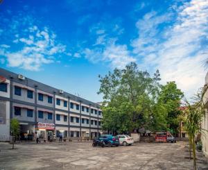 Devdarshan Hotel & Restaurant