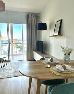 Cozy studio apartment with sea and mountains view