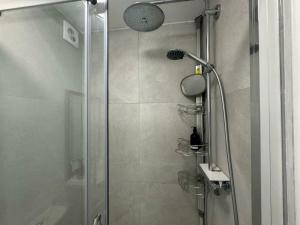 Delightful Self Contained Garden View Retreat