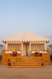 Golden Star Desert Camps & Resort