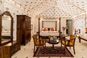 Golden Star Desert Camps & Resort