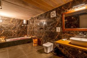 Golden Star Desert Camps & Resort