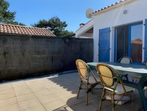 La Maison Bleue - Ref 502