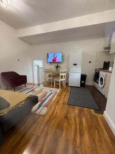 Central 2 bedrooms apartment