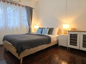 J-O-Y Lanna Pool Villa Near Nimman 5 mins