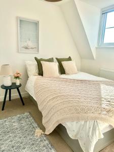 New Five bed house with parking in St leonards