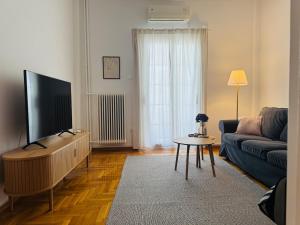 Arisa Apartment in Athens next to Metro Station