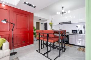 Cesys Westlands residence