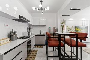 Cesys Westlands residence