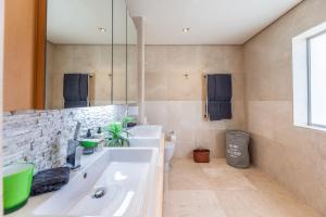 Dolphin View Cabana Beach House