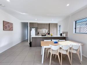 Sparkling New Home - Suburban Charm Awaits!