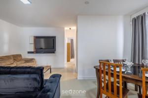 Apto completo a 50m da praia central - GCO0302