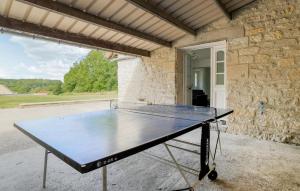 2 Bedroom Stunning Home In Monthenault