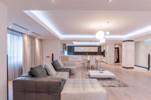 Luxury Apartment Herastrau Nord- 240 sqm - Spa, Pool & Gym Access