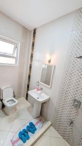 Comfy Oceanfront Apartment Nyali