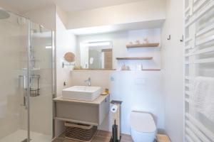 Alpe dHuez Houses - Chez Robin - Fermes de lAlpe - Flambant neuf et magnifique 4 chambres Plein SUD