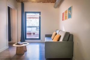Modern Catalan Apartments by Olala Homes