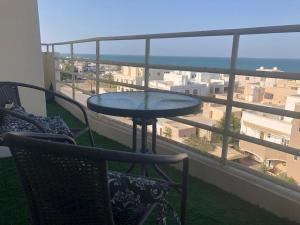 شقة جميلة مطلة على الشاطيLuxury MUSCAT Apartment with Sea View