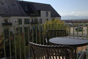 The Lake Home B1, Ap 29