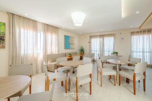 Condo. c Piscina e Academia a 70m da Praia - SMA