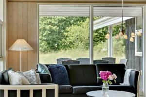 30727-Odder-Alrovej-203-A