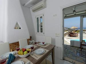Villa in Mykonos with Sea View and Pool
