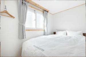 Yeosu Geumo Island Village Pension Former Dongbaekgol