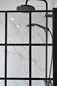 3BR Family House with Free Parking in West Lothian