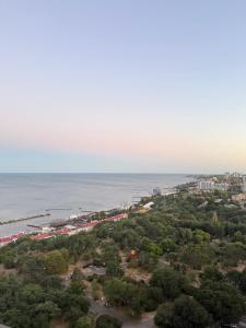 Апартаменты в Аркадии с террасой и видом на море