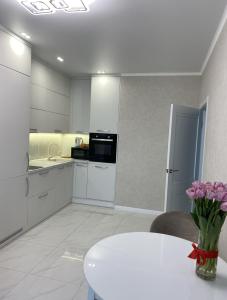 Апартаменты в Аркадии с террасой и видом на море