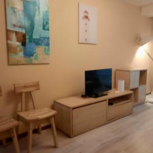 Cozy 2-Bedroom flat with Terrace & Parking by Alfa