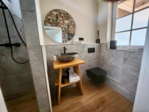 Galerie-Studio im Grünen mit Frühstück im Hotel Reindahls