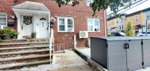 Spacious 2BR Apt| 3 Beds | 15 Min to NYC