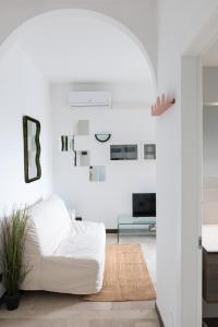 Vivace Bilocale con vista sul Naviglio -Mirable PM