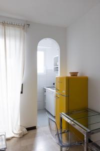 Vivace Bilocale con vista sul Naviglio -Mirable PM