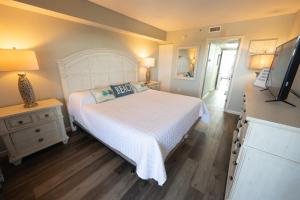 New High Floor, Direct Sea Watch, King Bed, Decor!