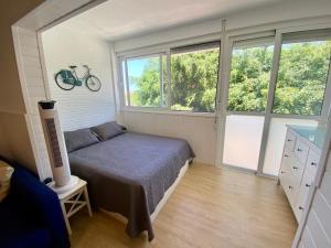 Loft playa Torviscas,garaje gratis , recién reformado