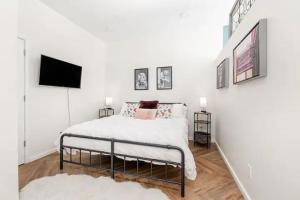 Downtown Luxury Pool Gym Free Parking 312