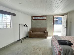 Studio a 160 metros do mar na melhor localização da Barra III