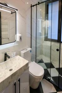 Apartment in a historical building on Mtatsminda