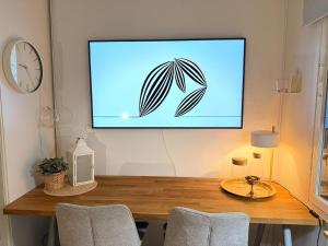 Ihana Helmi - The Nest for Two