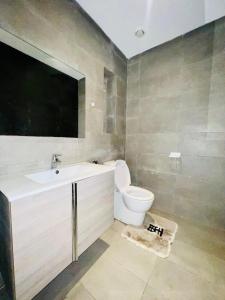 A cozy apartment located in prestigious Hay Riad