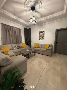 Pirvate Apartment two-Bedroom